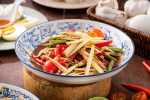 รถเช่า friencscarrent เสือหลงป่า ตำปูปลาร้า