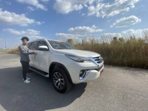 รีวิวรถเช่าสนามบินอุดร toyota fortuner สีขาว -friendscarrent