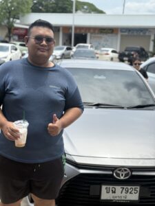 รีวิวรถเช่าอุดรราคาถูก Toyota Yaris Ativ สีบรอนซ์