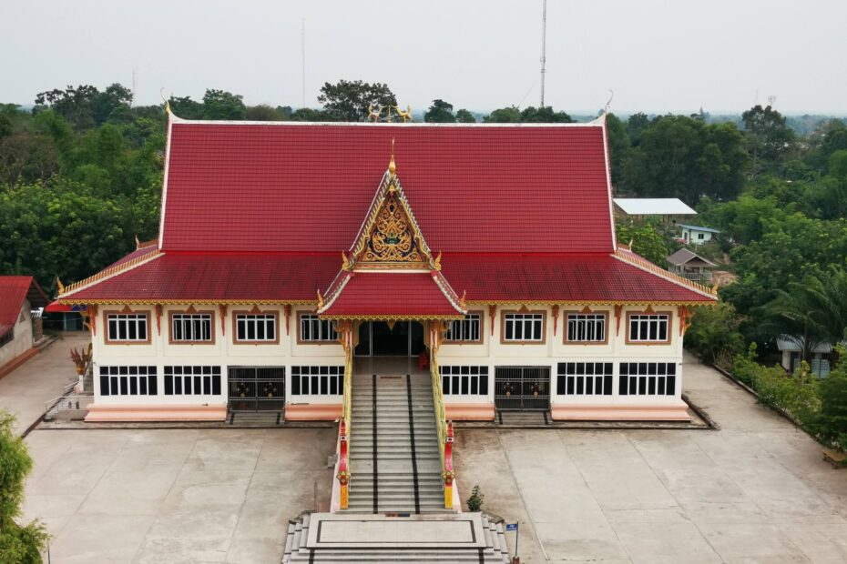 รถเช่าอุดรเที่ยวบึงกาฬ หนองคายกับกลุ่มเพื่อน แวะวัดและแลนด์มาร์กริมโขง