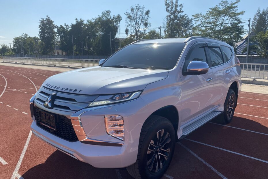 เช่ารถ SUV อุดรธานี Pajero Sport พาครอบครัวเที่ยวอีสาน FriendsCarRent | Rent SUV Udon Thani Pajero Sport family Isan trip FriendsCarRent